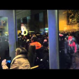 #23F La policía entra en bar de Atocha y agrede a un joven, Madrid