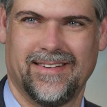 Ed Orcutt, un representante del Partido Republicano, dice que las bicicletas contaminan más que los coches (ENG)