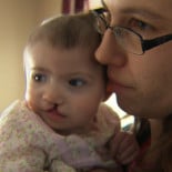 Ofrecen diez mil dólares a madre de alquiler para que aborte