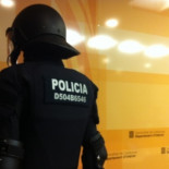 Los antidisturbios de los Mossos llevarán visible el número de identificación