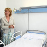 La empresa de la que es consejero Manuel Lamela gestiona el hospital que él adjudicó