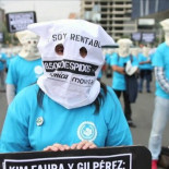 ¡Ríndete ya, Marcos!