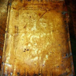 El “encuadernado antropodérmico”