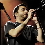 Un líder de Obrint Pas denuncia a dos policías por agredirle «por hablar en valenciano»