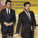 Soria prohíbe los emails en Industria para evitar las filtraciones de la reforma energética