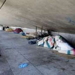 Muere en la calle un indigente al que un médico decidió no hospitalizar