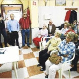 Multan con 3.000 euros a jubilados del Port de Sagunt por jugarse unos céntimos a las cartas