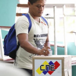 El segundo día de auditoría de los comicios venezolanos arroja un 99,98% de exactitud