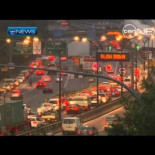 Señal de STOP en cortina de agua para impedir la entrada de camiones en túneles [eng]