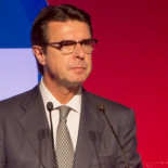 La gran industria se rebela contra Soria: nos cobran la luz a precios de oro con el 'pool' a cero