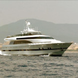 El Rey renuncia al uso del "Fortuna" y pone el yate a disposición del Estado