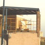 Málaga perdona al director de la COPE una multa de 8127€ por hacer un garaje sin licencia en suelo público