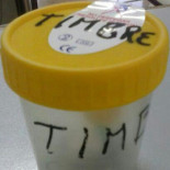 Crisis económica: Botes de orina en vez de timbres de urgencia en un hospital de Castellón