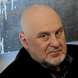 Antón Reixa: "He sido derribado de la SGAE por una red con un estilo casposamente español"