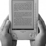 La copia que hagas a un amigo de tu eBook será delito