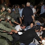 Trama de espías con un pederasta