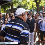 Alcalde (PP) de Las Valeras (Cuenca) se mofa de un anciano durante la comparecencia de Cospedal en la Audiencia Nacional