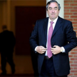 Rosell aboga por quitar "algunos privilegios" a los trabajadores indefinidos