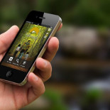 Las operadoras deben liberar gratis los móviles, pero siguen cobrando por ello