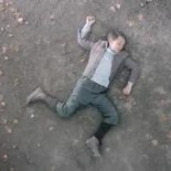 Polémica en Alemania por un falso spot de un Mercedes que atropella a Hitler de niño