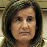 Báñez no elimina ni uno solo de los 41 contratos vigentes