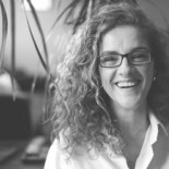 Elena Alfaro: “No se puede pedir a los padres que sean héroes y que se recorten aún más para comprar libros de texto”