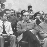Desentierran las fotografías escondidas del Chile de Allende