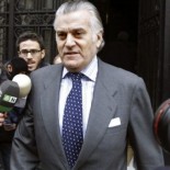 Ruz tiene la factura que demuestra que Bárcenas cambió el disco duro del portátil