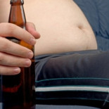 Hombre con verdadera "barriga cervecera": fabricaba alcohol en su propio cuerpo por una infección de levaduras