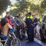No todos los policías son así... por suerte