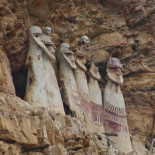 Los extraños sarcófagos  de los Chachapoya