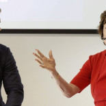Neelie Kroes, comisaria europea: La falta de acceso y el precio "fuerzan a la gente a descargar ilegalmente"