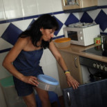 La mitad de los españoles sólo tienen dinero para pagar la vivienda y la comida