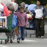 París detiene y deporta a una alumna gitana durante una actividad escolar