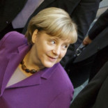 El partido de Merkel recibe 690.000 euros de BMW tras las elecciones