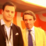 Jaime A. Mora, miembro de NNGG, "dimite" tras insultar y amenazar de muerte a Alberto Garzón