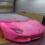 El Lamborghini Aventador rosa y la historia de Emilia y Richard Hammond