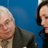 Edurne Uriarte amenaza a unos guardias civiles en un incidente de tráfico