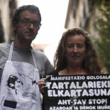 "Nos piden cárcel por tres tartazos mientras Barcina descapitaliza una caja y se va de rositas"