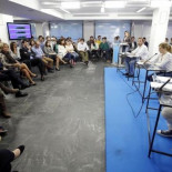 El candidato de NNGG que rompió la foto de Bárcenas gana como un ministro