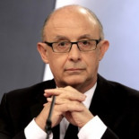 Montoro desmantela una peligrosa banda de inspectores honestos en Hacienda