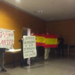 Un grupo de ultraderecha intenta boicotear un acto de Súmate en Mataró [CAT]