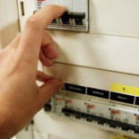 Industria denuncia que más de 10 centrales eléctricas pararon en diciembre