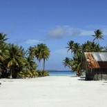 ¿Cómo se vive en la isla habitada más remota del mundo?