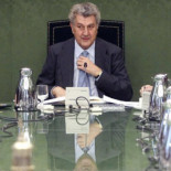 El Congreso "echa" a Arturo pero el gin-tonic seguirá subvencionado hasta 2017: 3,45 €