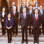 Por un Gobierno de los magníficos de Saber y Ganar