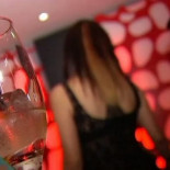 Se buscan azafatas sexuales para el MWC de Barcelona