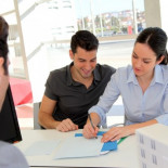 Más de 580.000 españoles, atrapados en viviendas que valen menos que sus hipotecas