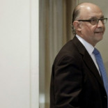 Hacienda se plantea deducciones en el IRPF que obliguen a pedir factura y aflorar la economía sumergida