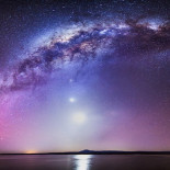 Desde la Cruz del Norte a la del Sur [EN]